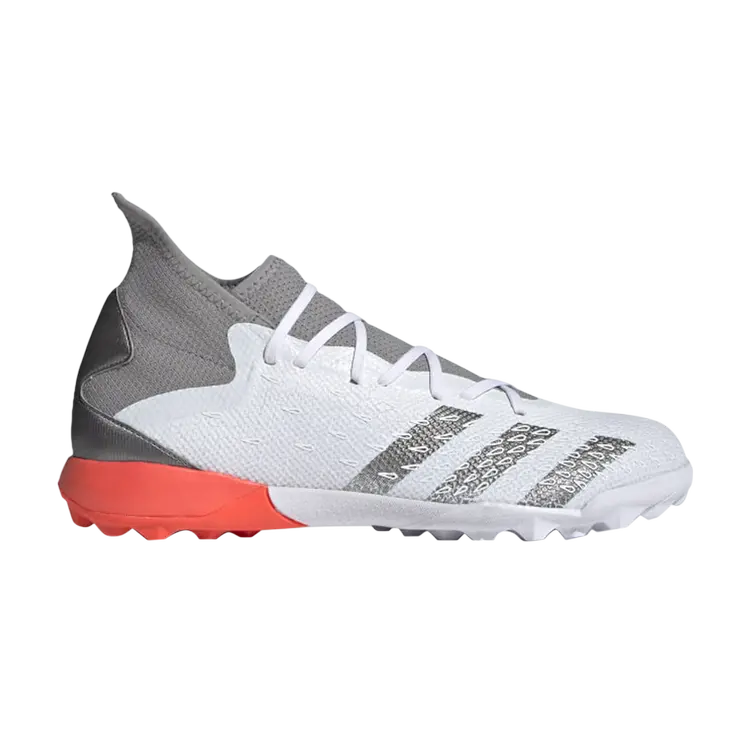 

Кроссовки Adidas Predator Freak.3 TF, белый