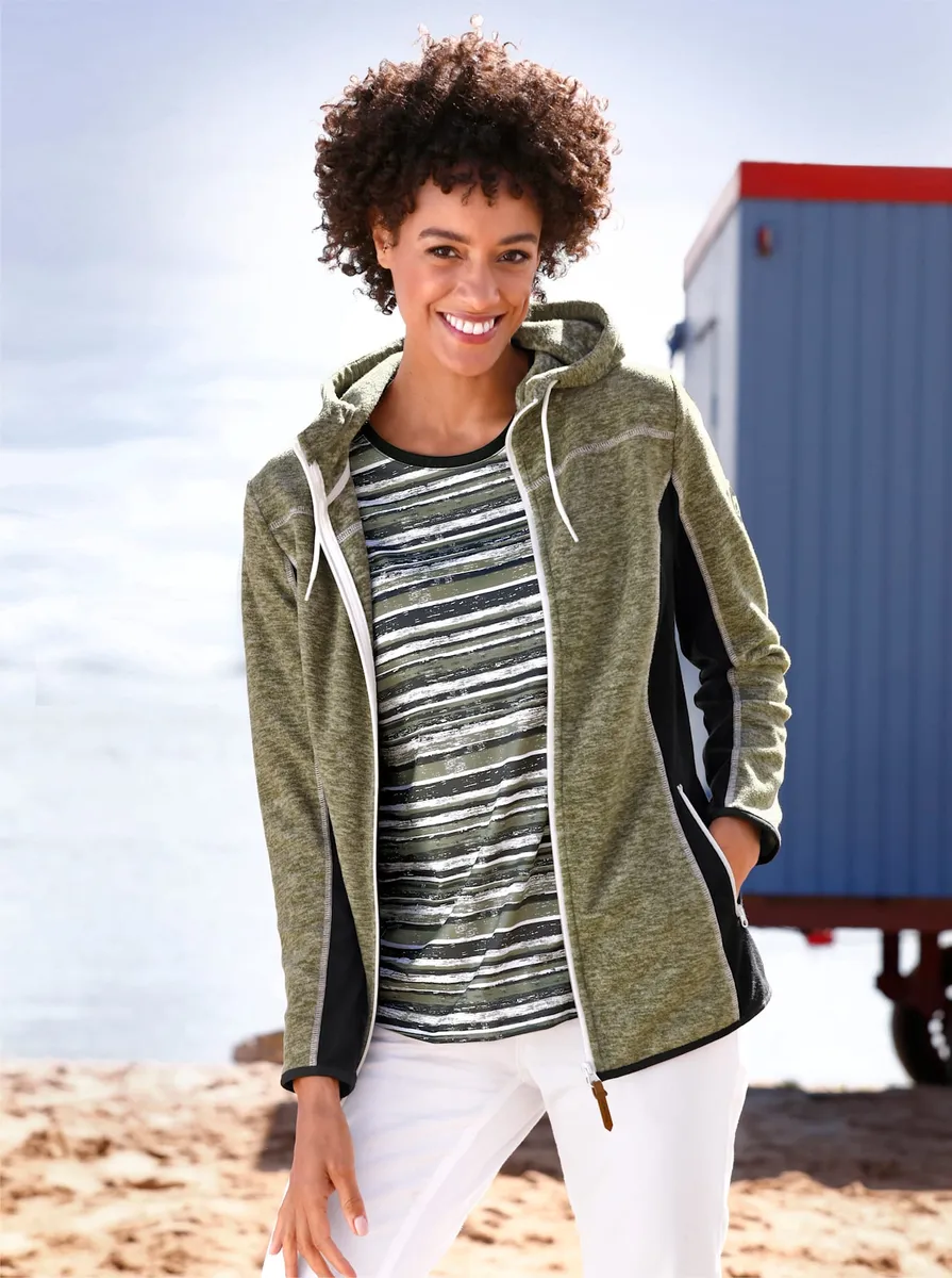 

Повседневный образ флисовая куртка Casual Looks, оливковый