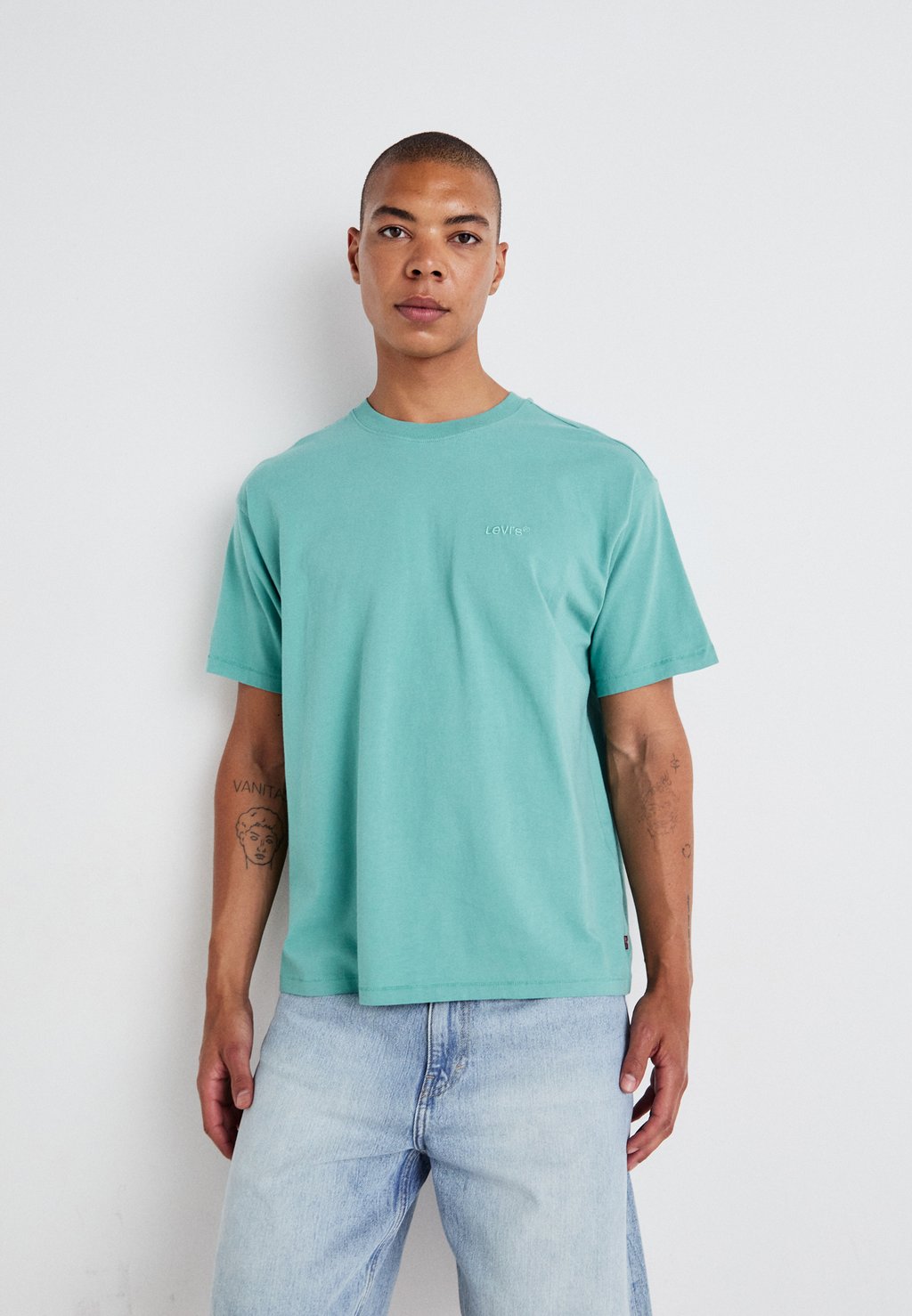 

Базовая футболка VINTAGE TEE Levi's, мятный