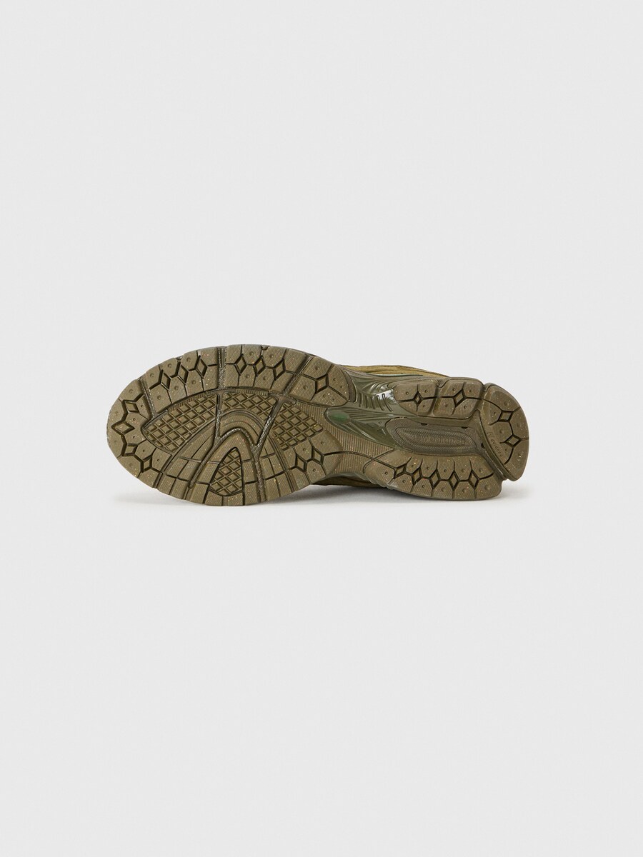 Кроссовки new balance 2002, Olive — фото 4