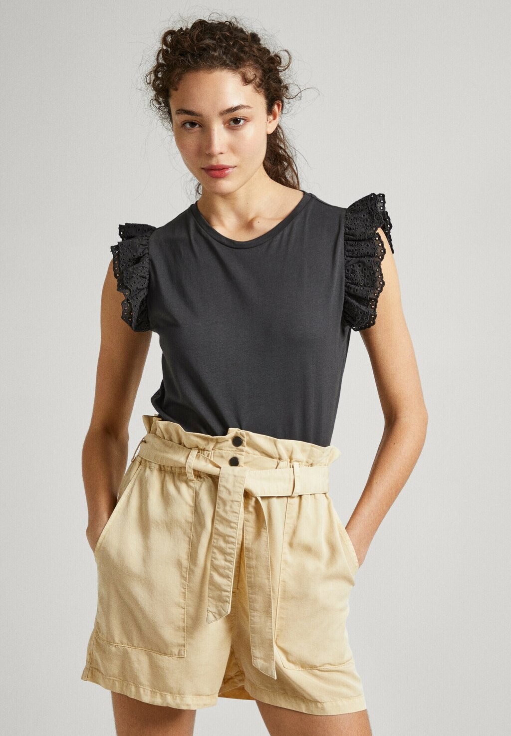 

Футболка с принтом LINDSAY Pepe Jeans, цвет infinity grey