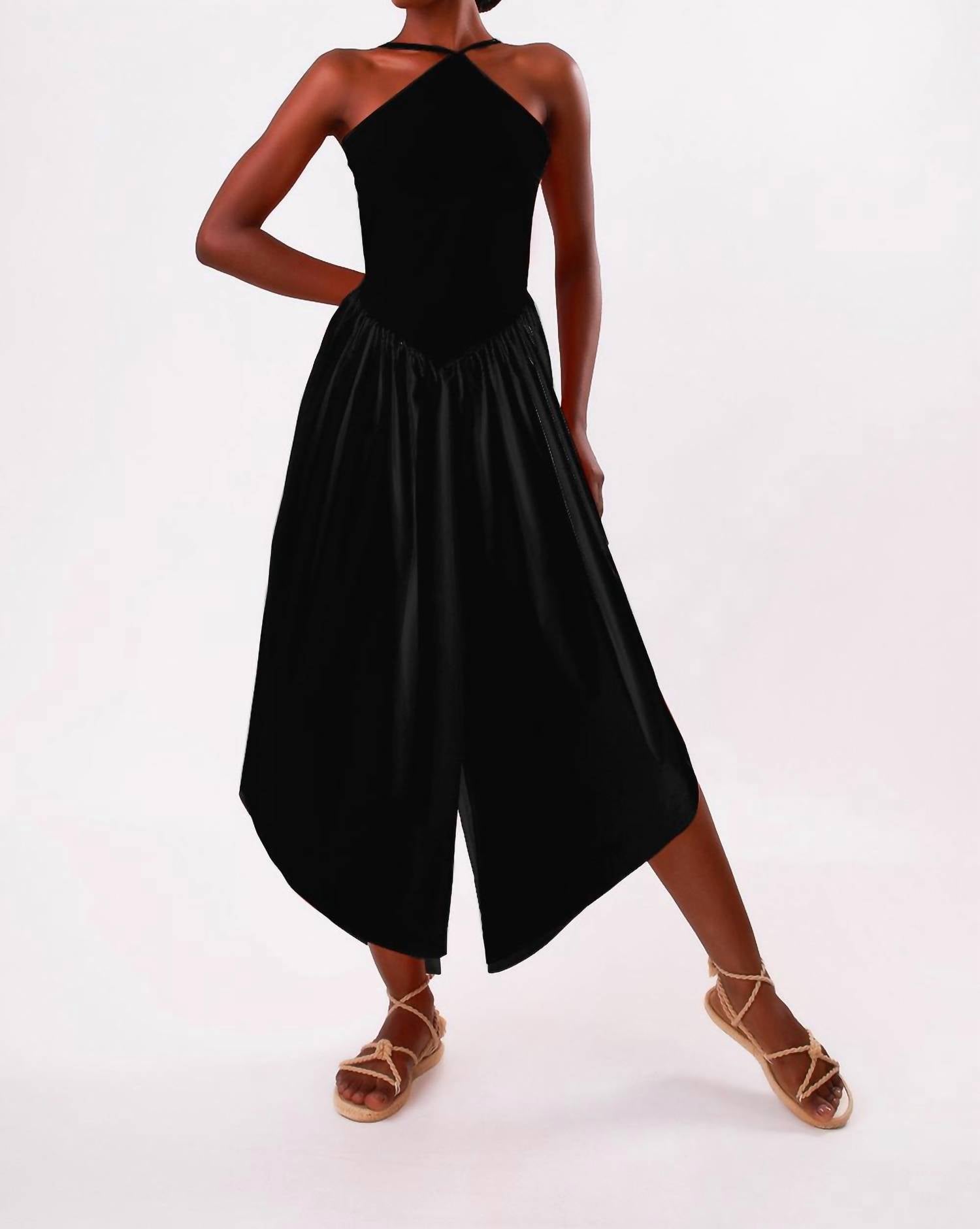 

Платье Diamond в черном цвете Bela Brand