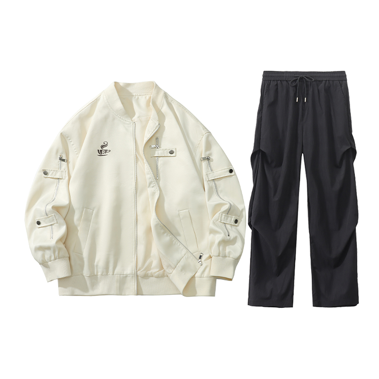 

BRUMAIRE Куртка Unisex, Clothing Sets (Beige Top+Black Pants)