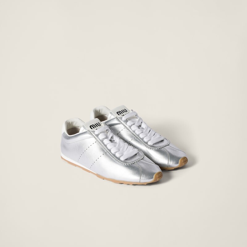 

Кроссовки Plume из телячьей кожи золотистого цвета Miu Miu, серебряный