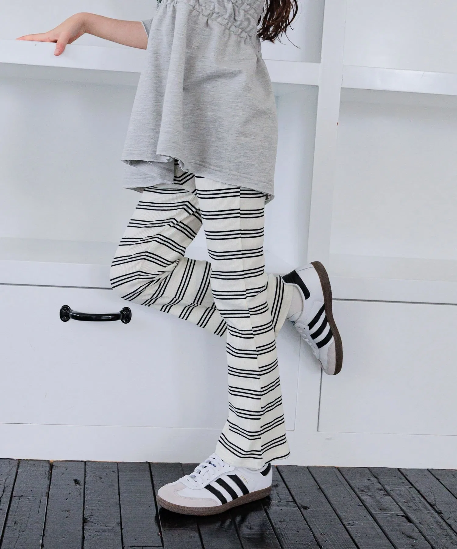 Полосатые брюки-клеш Детские Bayflow, Off-white 11
