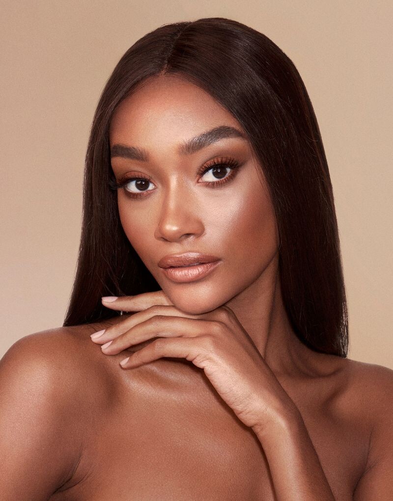 Кисть для румян и бронзера Charlotte Tilbury, Sin color — фото 3