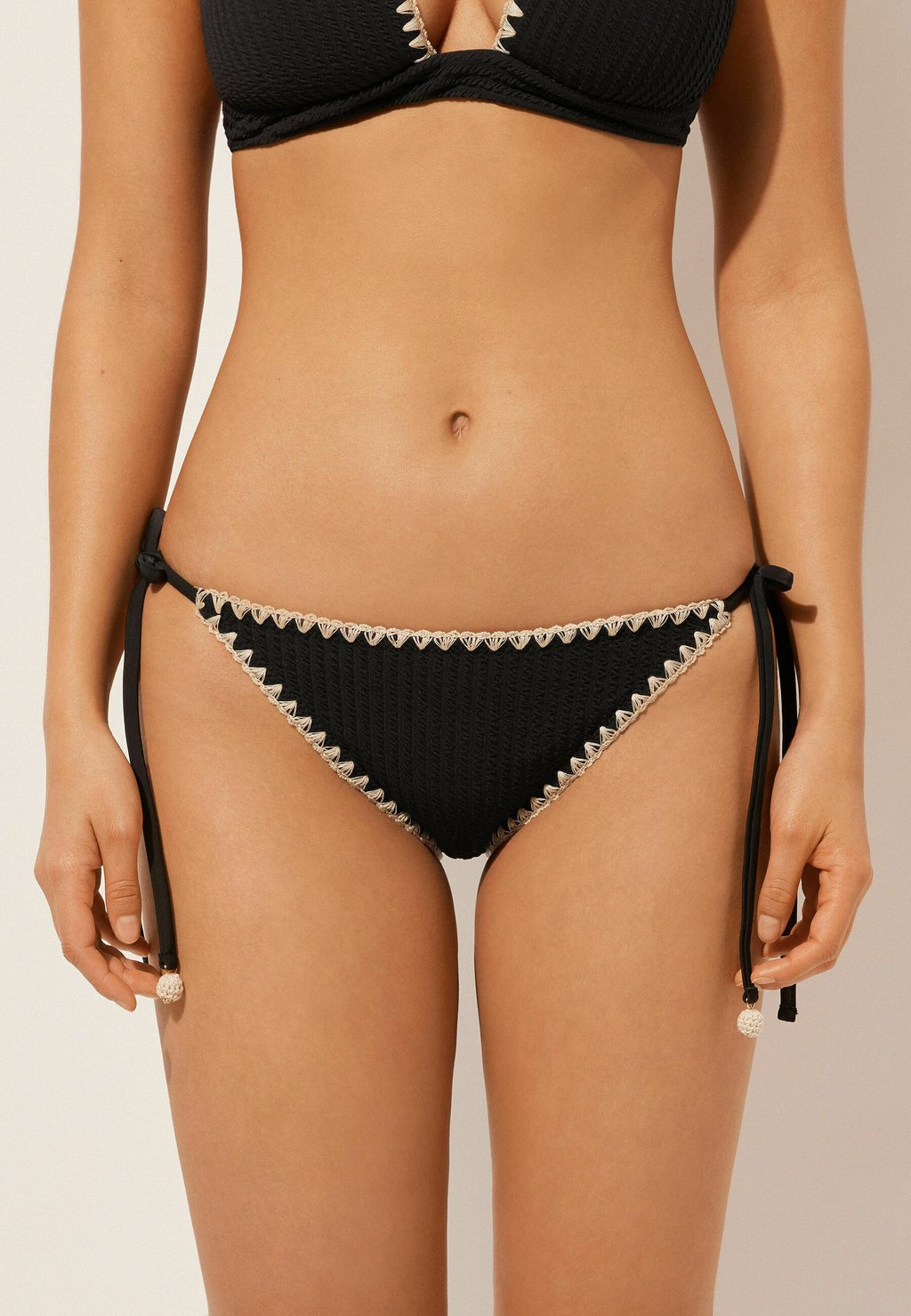 

Плавки бикини Calzedonia, металлик черный