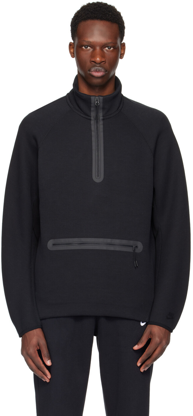 

Черный легкий технический свитер Nike