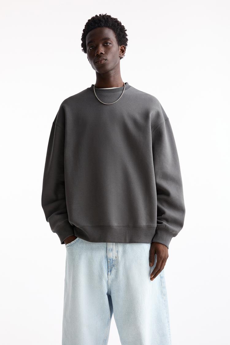 

Базовая толстовка с круглым вырезом Pull And Bear, серый