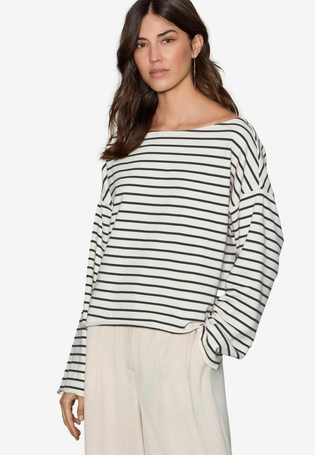 

Топ с длинными рукавами SLOUCHED NECK SHOULDER Next, черный