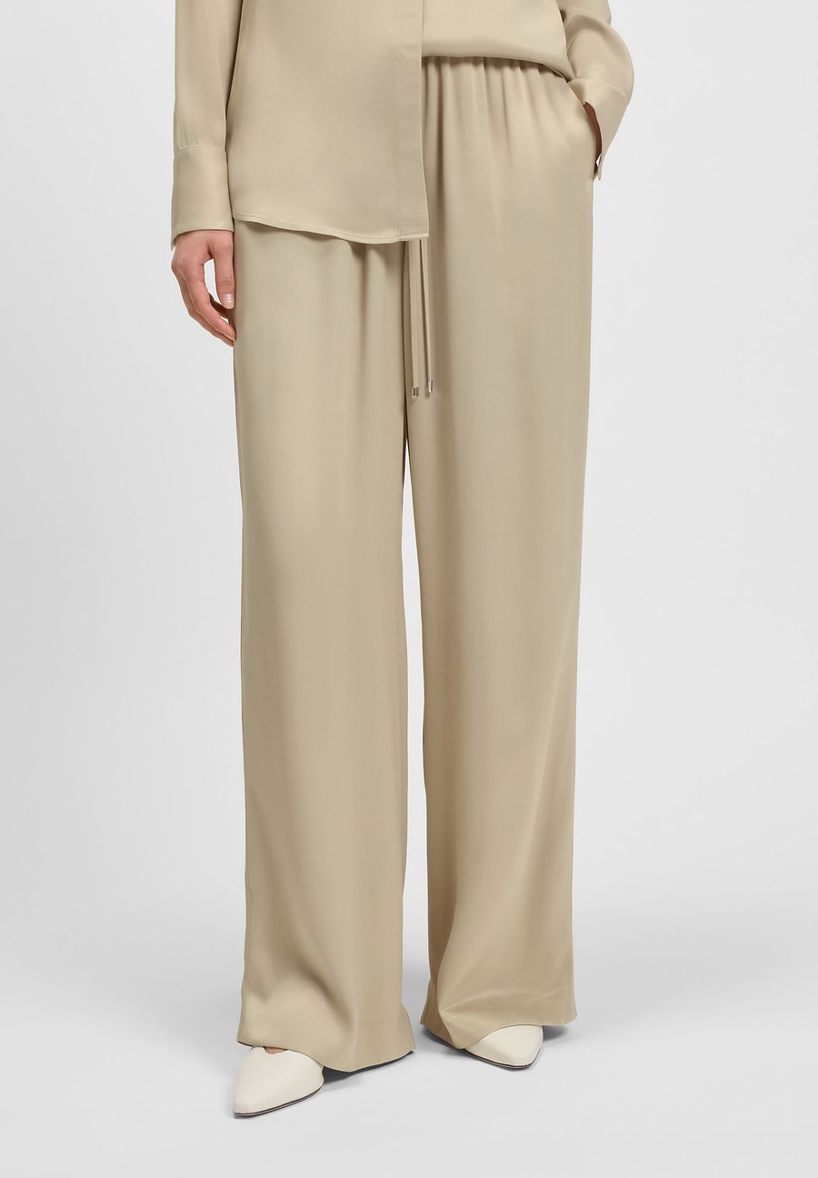 

Брюки BOSS TAVATI, Light Beige/Beige