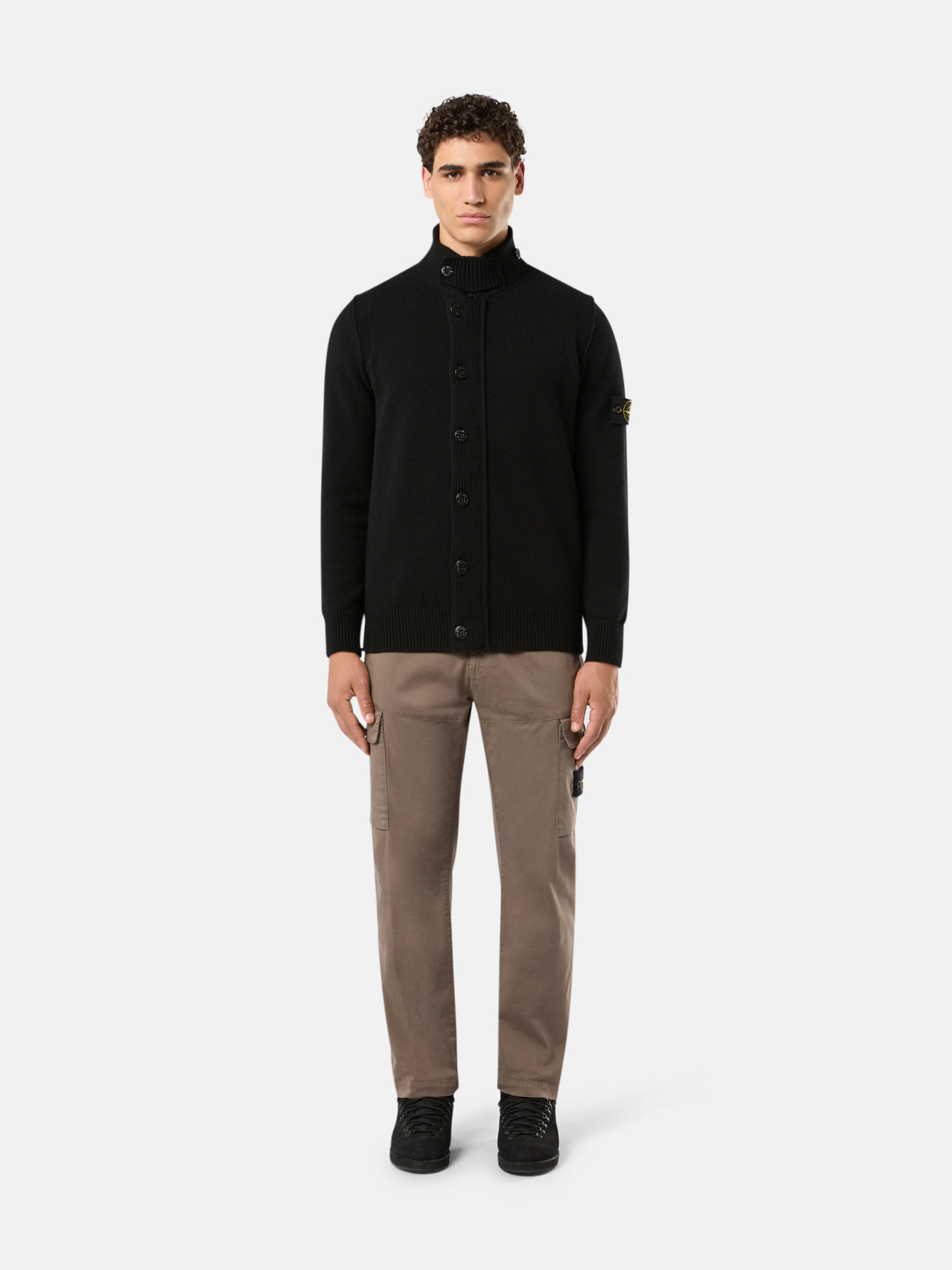 Свитер на пуговицах с фетровой отделкой Stone Island 5100047 LAMBSWOOL, черный — фото 2