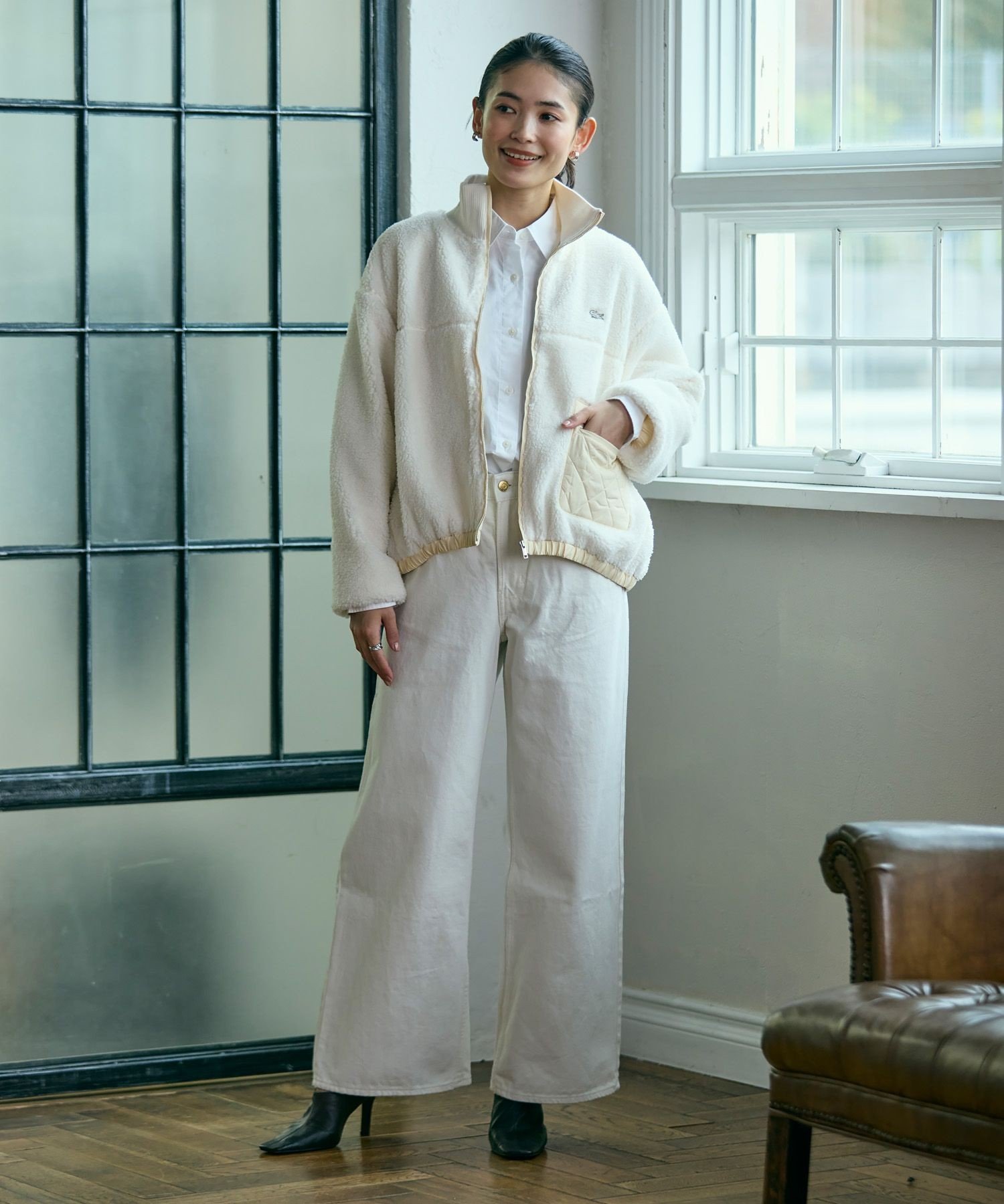 Куртка-бомбер LACOSTE Ivory, воротник-стойка, бежевый — фото 4