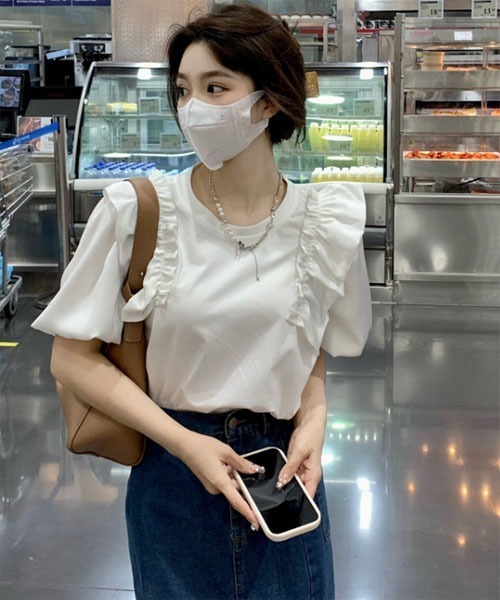 

Urge： Топ с короткими рукавами, комбинированный материал, оборки на плечах, Urge, белый