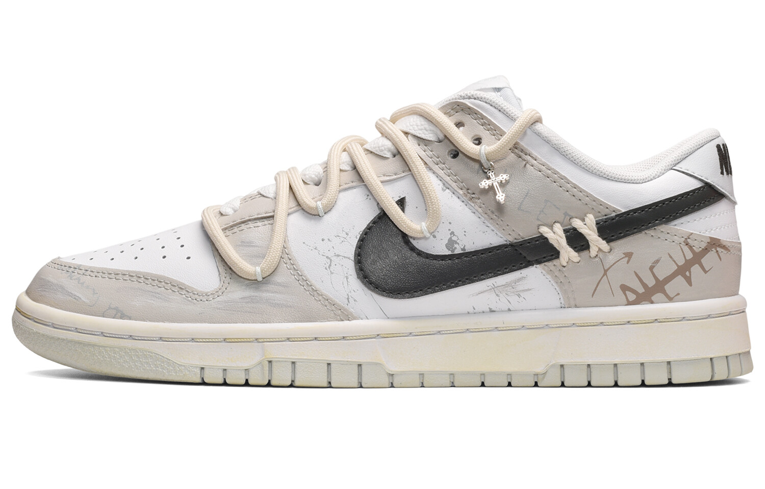 

Кроссовки Nike Dunk Skateboard Shoes Women's Low-Top Black White Gray