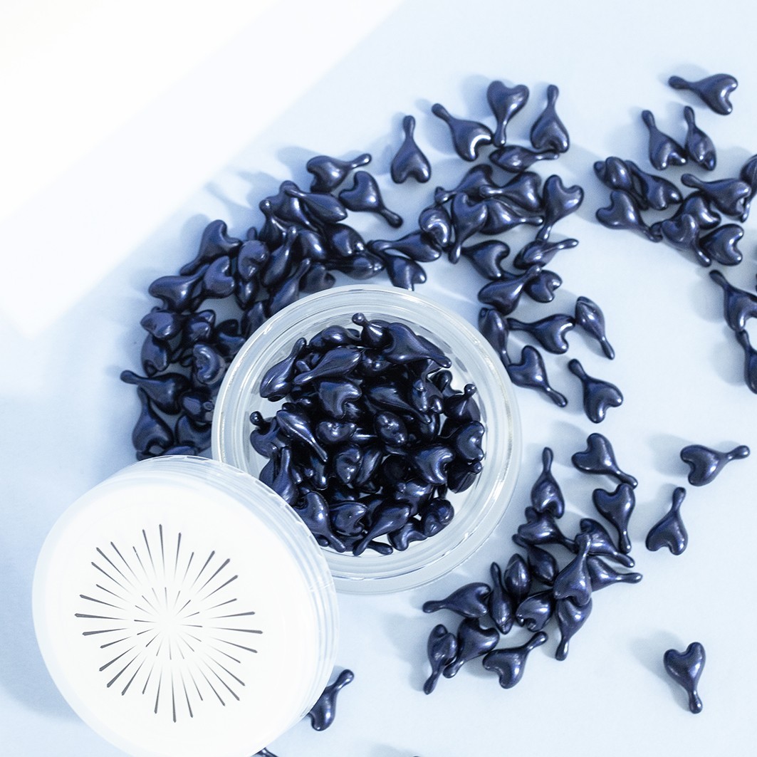 Сыворотка для лица super-r retinoid sleep serum capsules Oskia, количество 1 шт. — фото 4