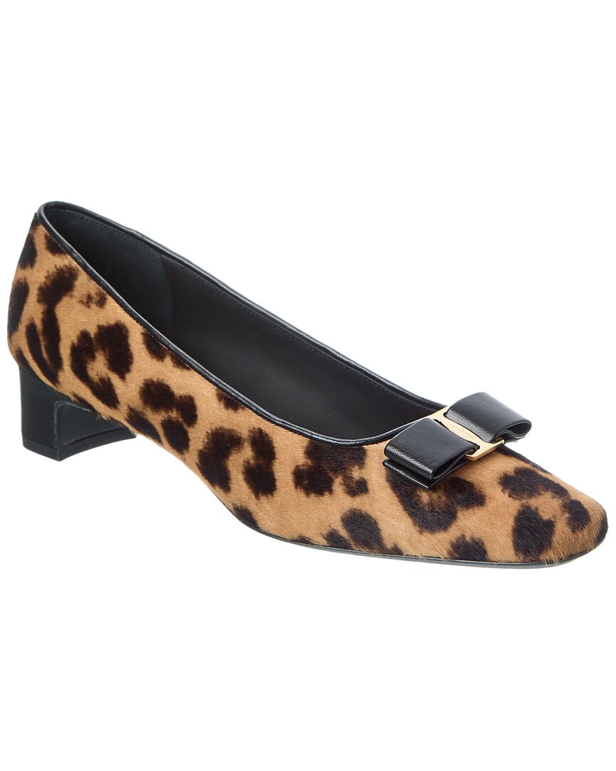 Туфли-лодочки Ferragamo Rirri из телячьей шерсти Salvatore Ferragamo, коричневый