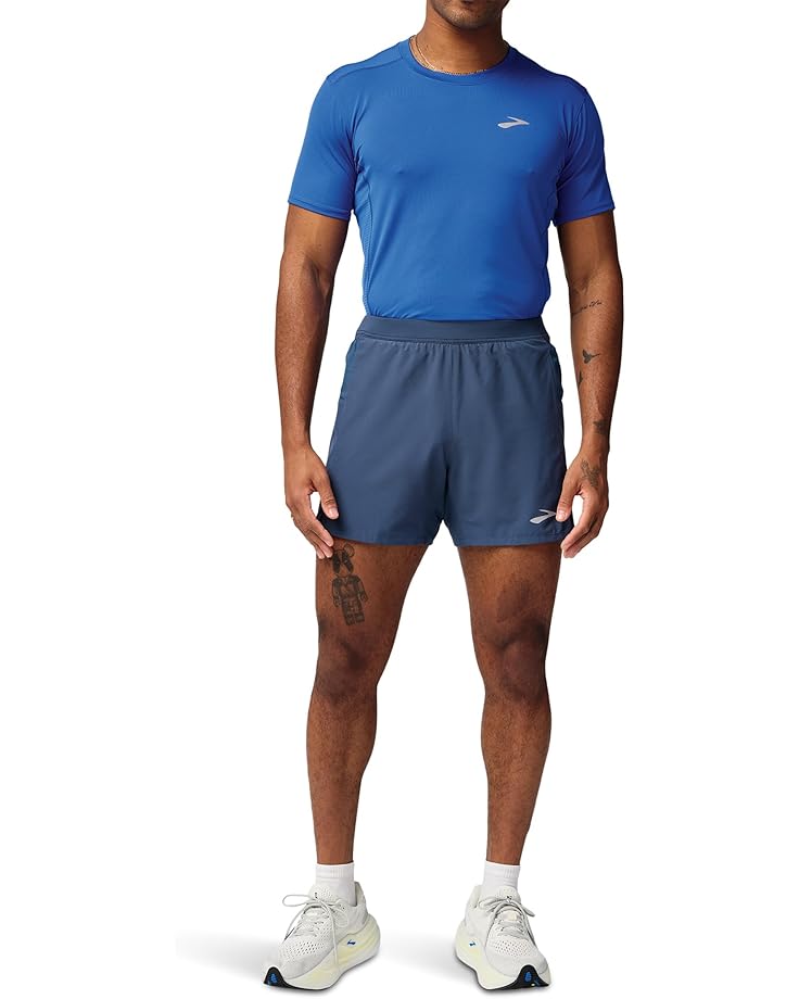 

Шорты Brooks Journey 5" Shorts, цвет Blue Slate