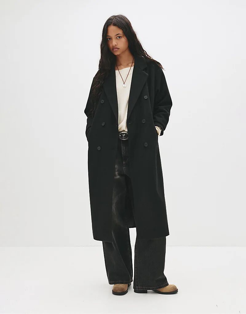 

Длинное двубортное пальто Pull&Bear черного цвета