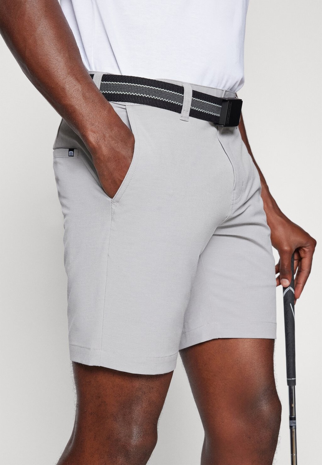 

Спортивные шорты TECH CHINO SHORT TravisMathew, серый