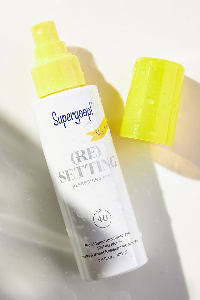 

Солнцезащитный мист Supergoop! SPF 40 Defense (Re)setting, белый