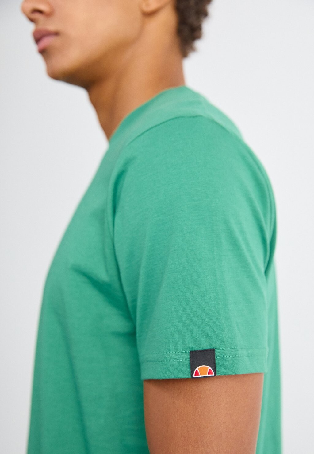 

Базовая футболка OLLIO TEE Ellesse, зеленый
