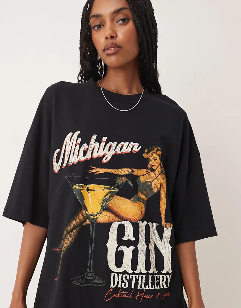 

Футболка ASOS DESIGN свободного кроя с принтом джина Michigan Gin черного цвета
