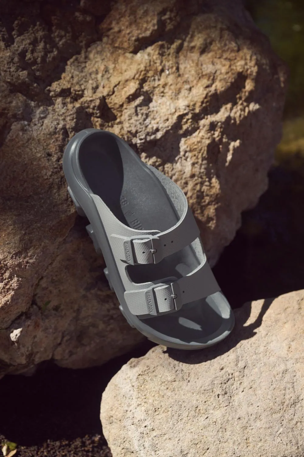 Мужские сандалии Mogami Terra Slide Birkenstock, Whale Gray — фото 2