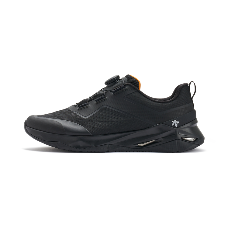 

Кроссовки DESCENTE TRAINING Training Shoes Men Low-top Black, черный