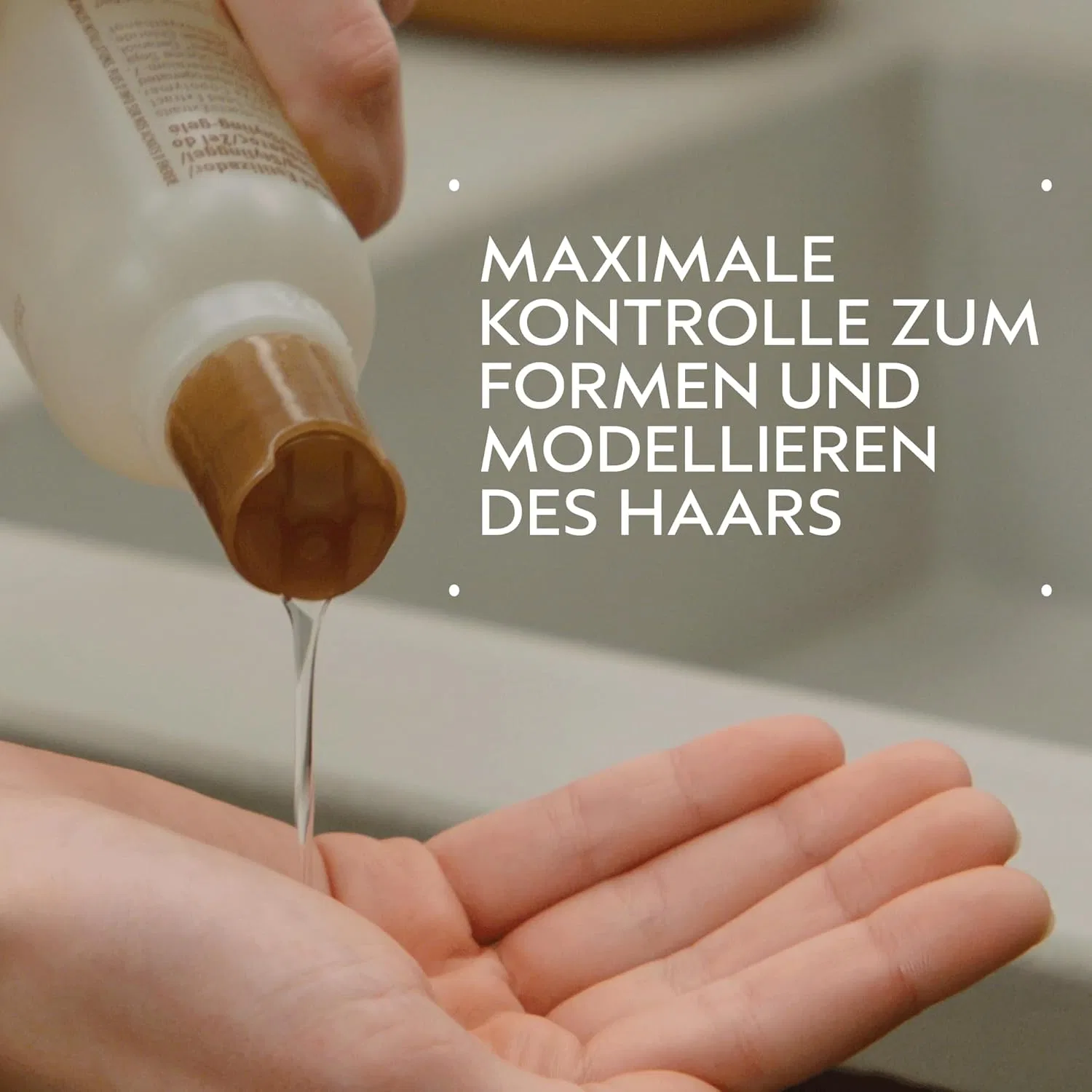 Гель для скульптурной укладки волос Aveda Flax Seed Aloe Strong Hold, 240 мл Aveda — фото 2