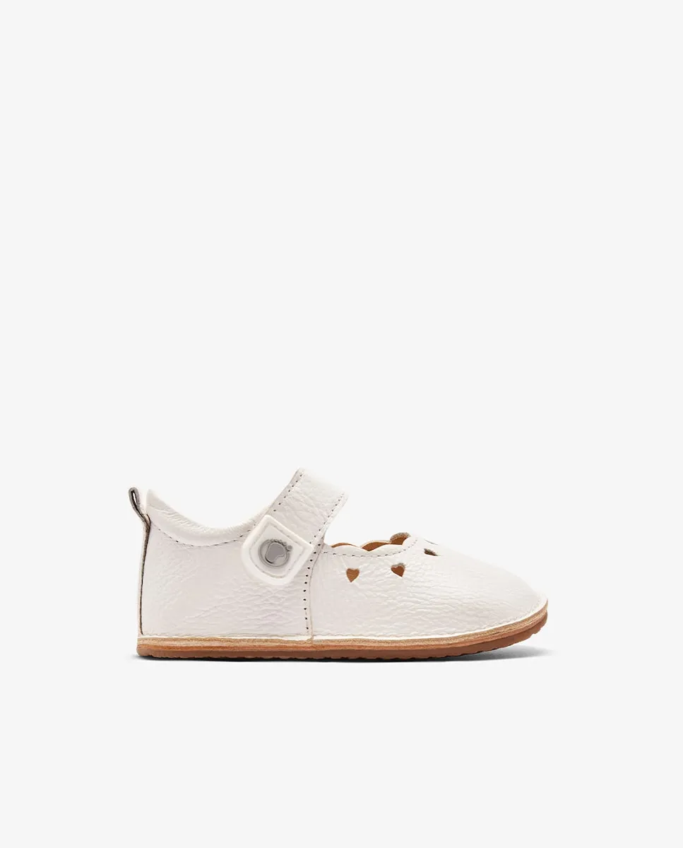 

Пинетки для малышей с перфорацией в виде волн Conguitos, белый