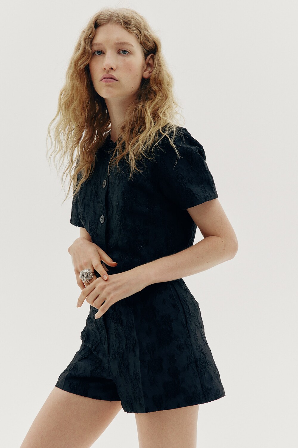 

Городские шорты H&M, черный