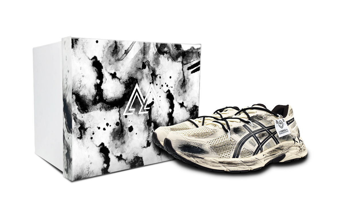 

Asics Мужские износостойкие низкие беговые кроссовки Gel Contend 4, бежевые, коричневый, черный