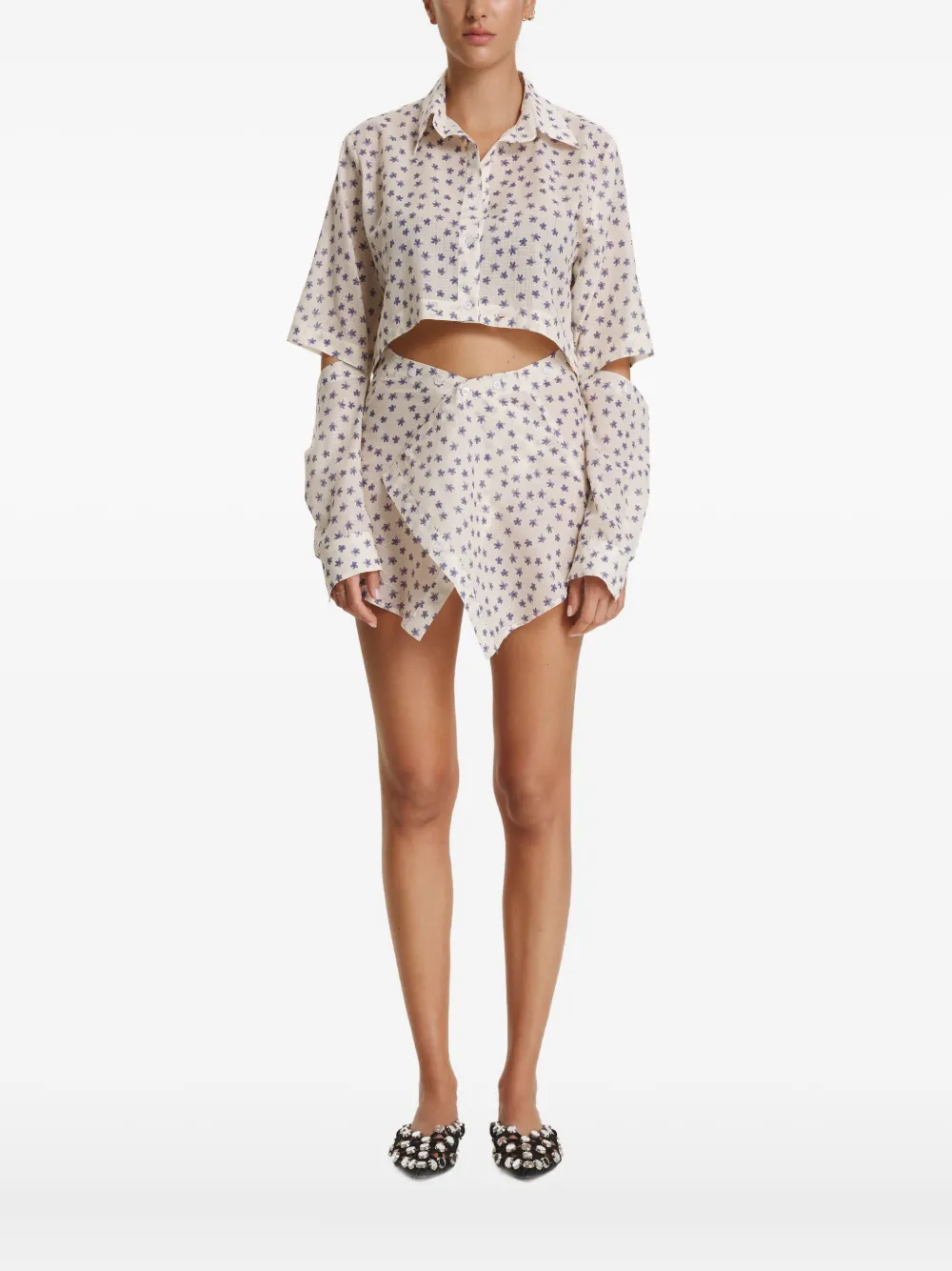 

Топ с вырезами и цветочным принтом Pnk, бежевый