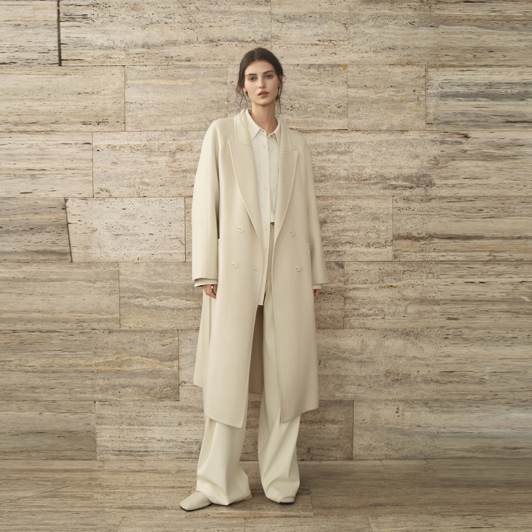 

ELLE Пальто женское Ecru с капюшоном, умеренно прямое