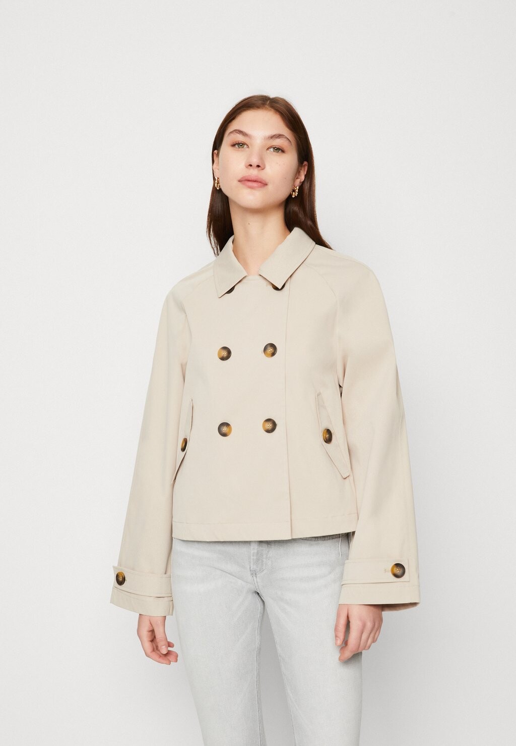 

Куртка ONLY, цвет oxford tan