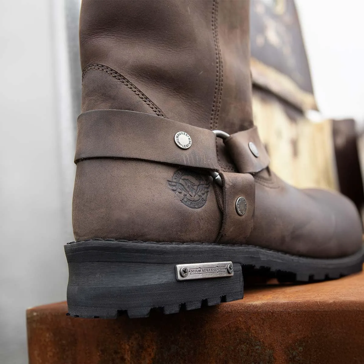 

Мужские мотоботы Milwaukee Leather с ремнями - Классический байкерский стиль - Высококачественная кожа - Квадратный носок, коричневый