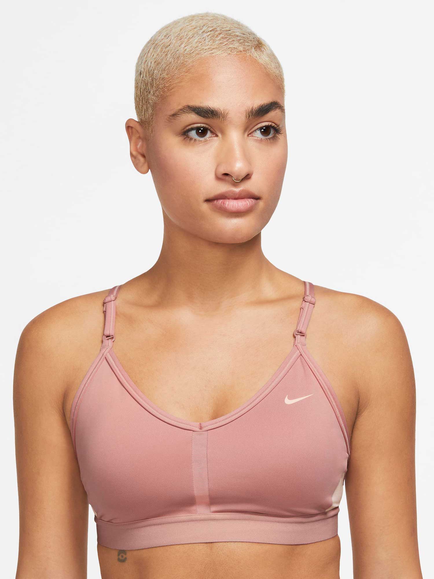 

Спортивный бюстгальтер Nike W NK INDY V-NECK BRA, красный