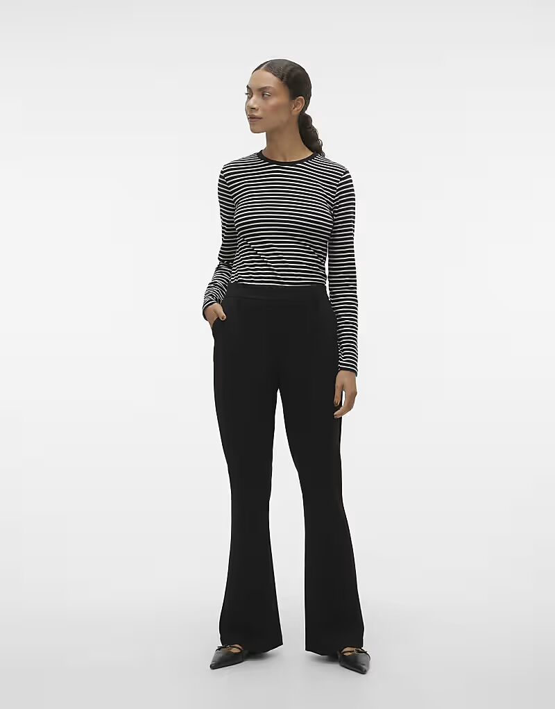 

Брюки Vero Moda черного цвета