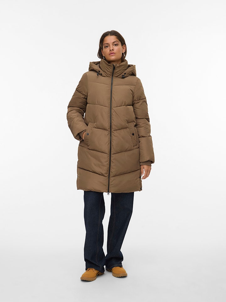 

Vero Moda Зимнее пальто "VMHALSEY" светло-коричневого цвета