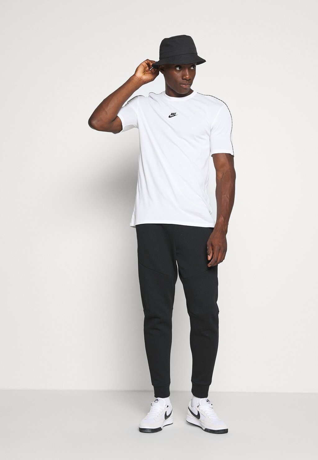 

Спортивные брюки M NSW TCH FLC JGGR Nike Sportswear, черный