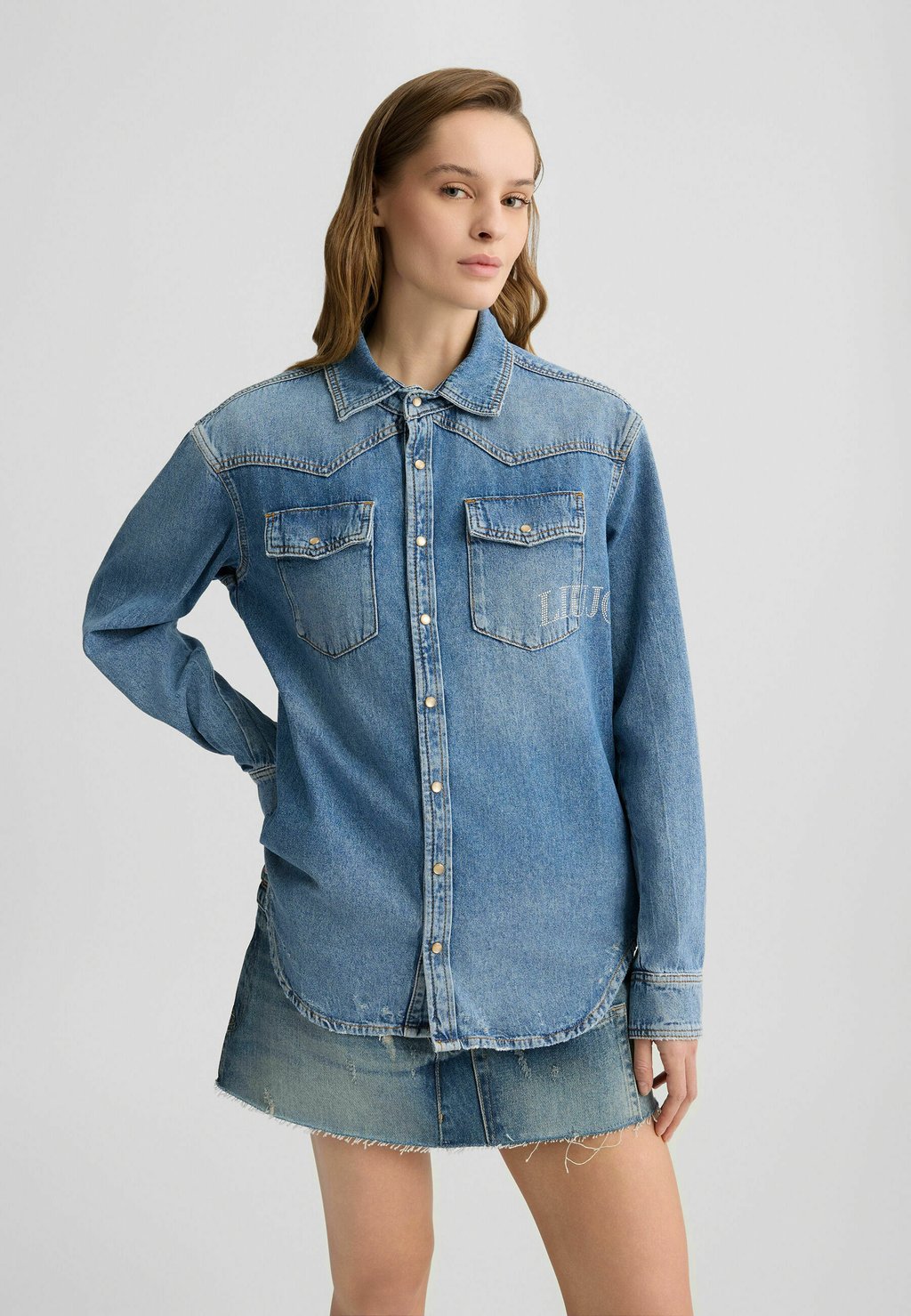 

Блузка на пуговицах LIU JO, цвет Blue Denim