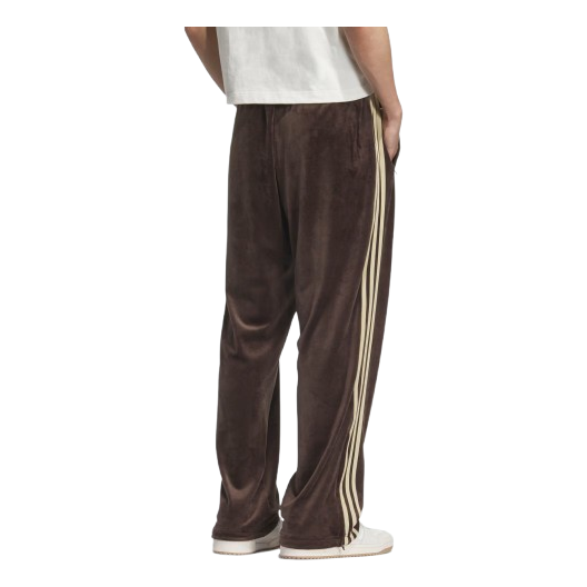 Спортивные брюки Adidas FB TP Velour Track Pants 'Dark Brown' — фото 3