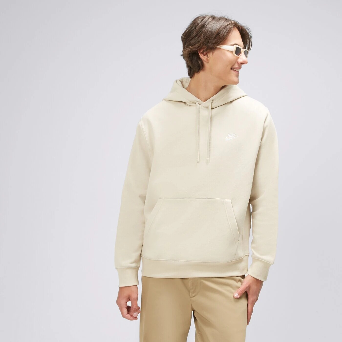 

Худи флисовая Nike SportWear Club, бежевый