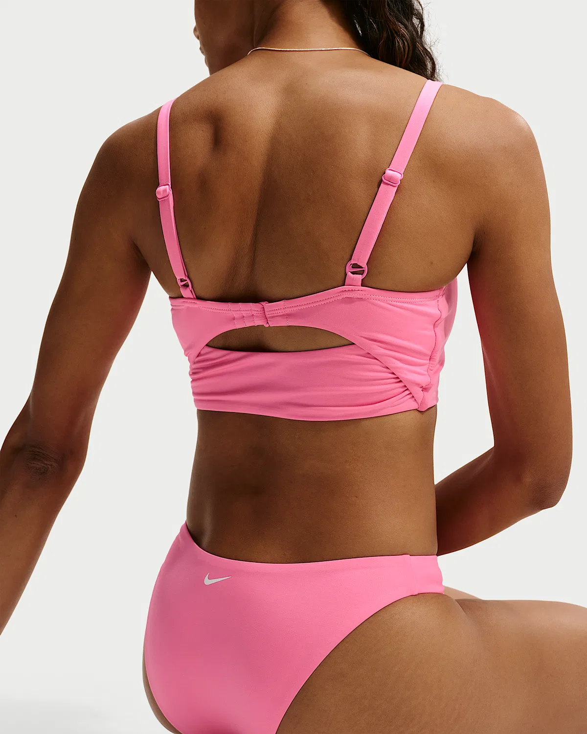 Женские плавки-слинг Nike Swim Effortless Essential, Pink Glow — фото 4
