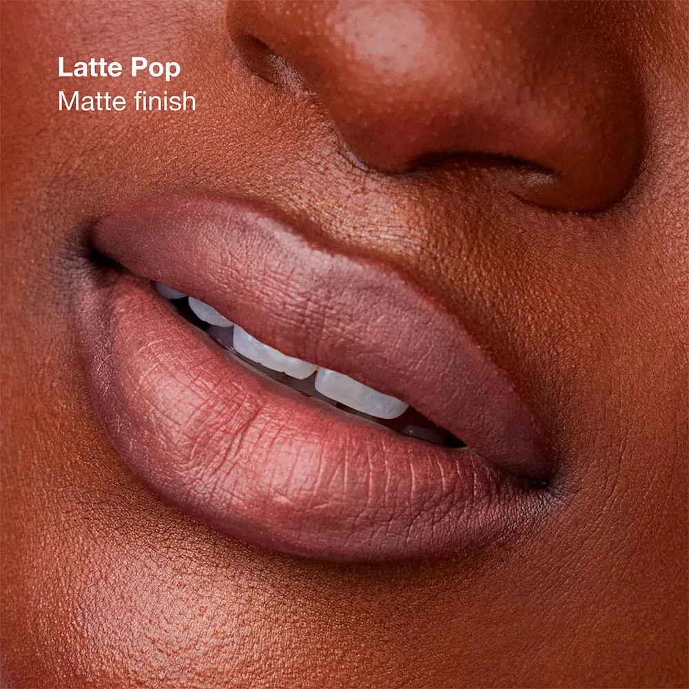 Помада для губ Pop longwear matte barra de labios Clinique, цвет Latte Pop, 3,9 гр. — фото 3