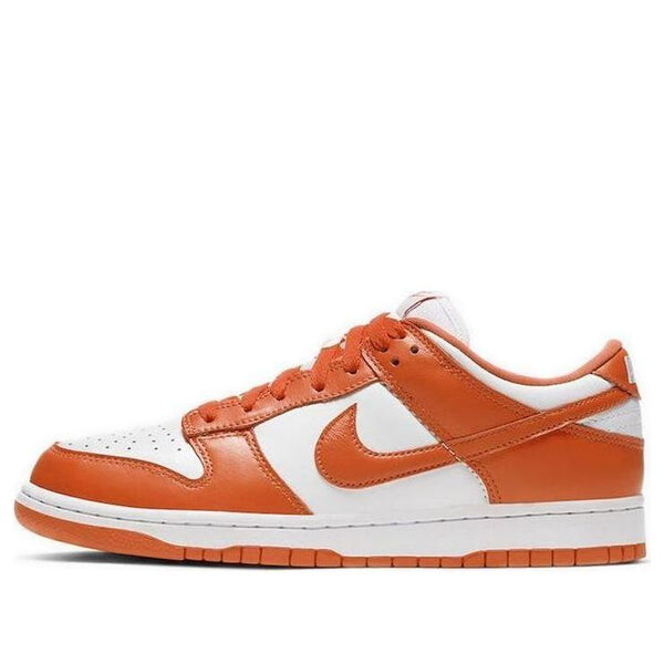 

Кроссовки данки низкие ретро сп Nike, белый