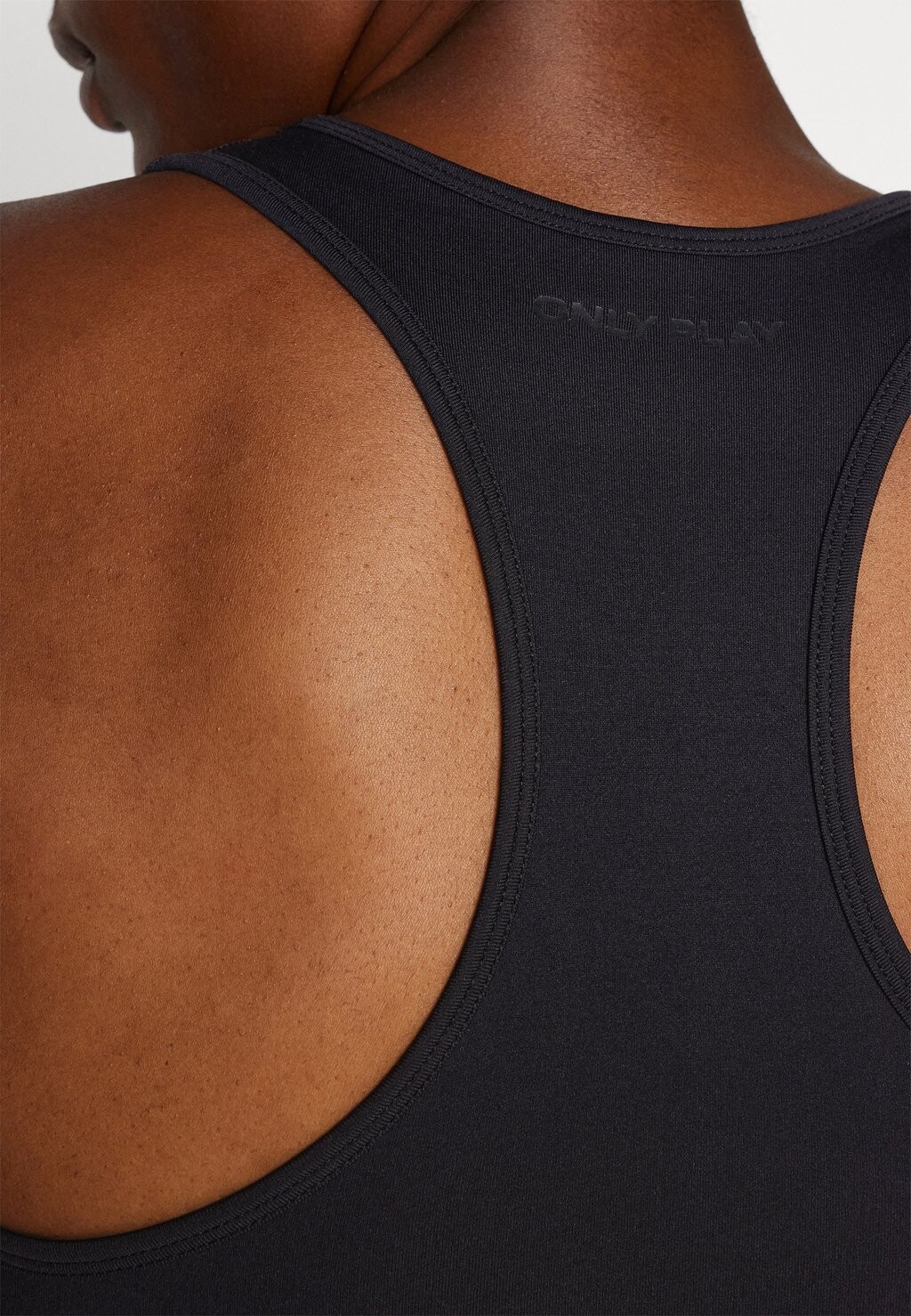

Спортивный бюстгальтер средней поддержки ONPDAISY-2 SEAM LONG BRA ONLY Play, черный