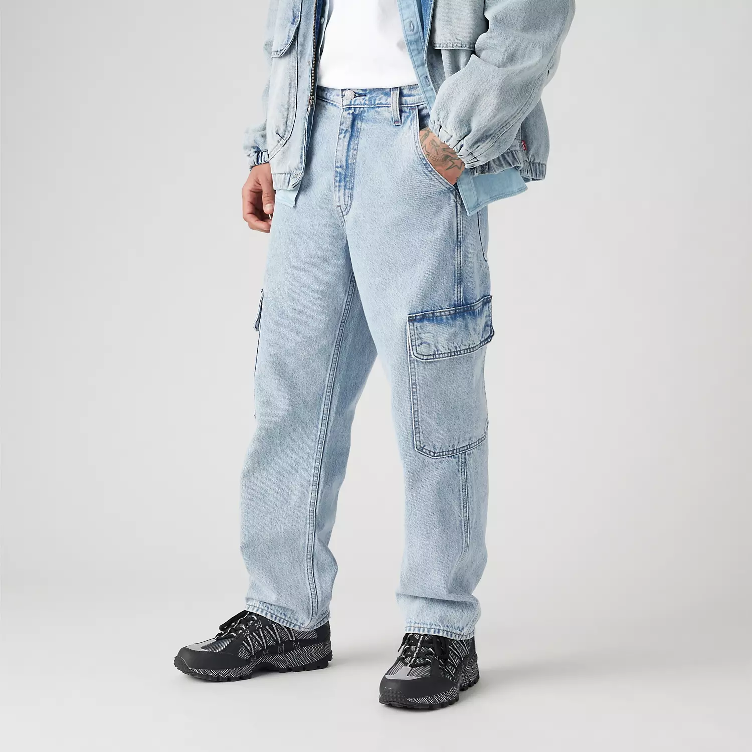Джинсы Levi's 568 Loose Straight Cargo, светло-синий