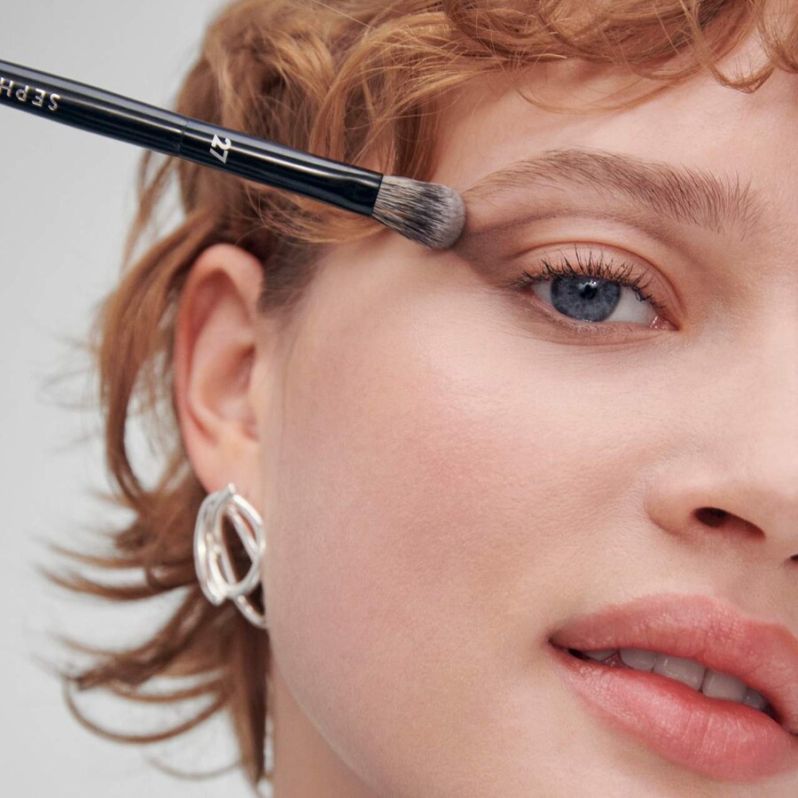 Кисть для создания складки века PRO Crease Brush #27 SEPHORA COLLECTION — фото 3